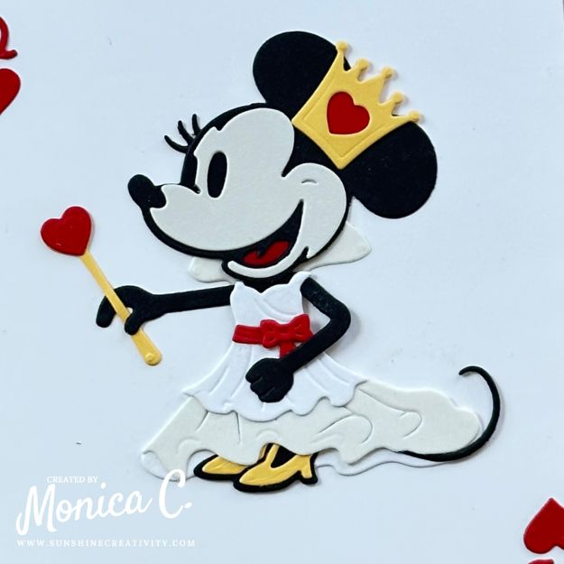 Up close Queen from the Classic Mouse Costume Party die set